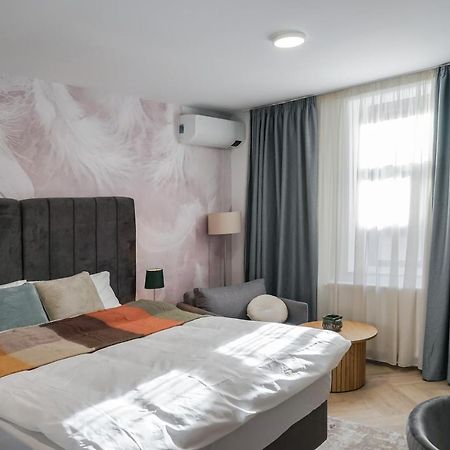 The Chic Retreat Lejlighed Bukarest Eksteriør billede